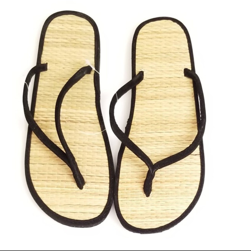 Womens Wicker-look alike Flip-Flops 8